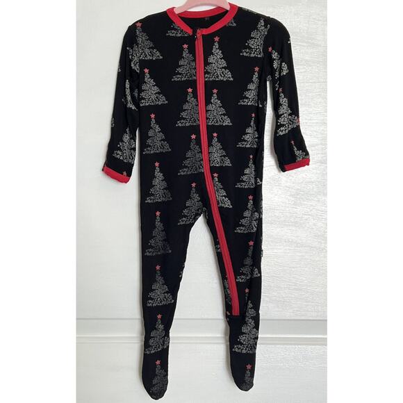 KICKEE PANTS Christmas Tree Foil One Piece Sleeper Pjs Zip Pajamas Black 6-9m - Picture 2 of 11